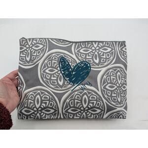 NWT Thirty-One Zipper Pouch Woodblock Whimsy -Teal Heart "Why"-